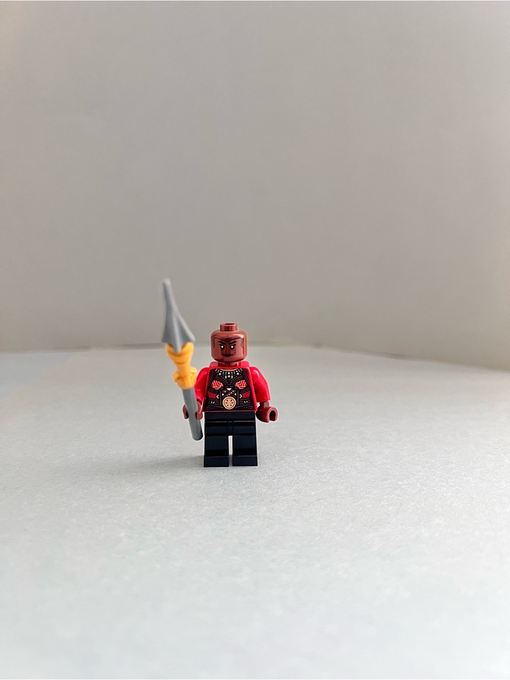 LEGO Marvel Super Heroes Okoye Minifigure